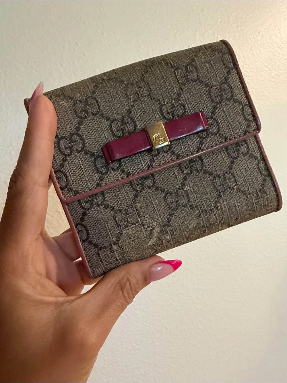 Gucci GG Monogram Wallet with Burgundy Bow and Brown Trim